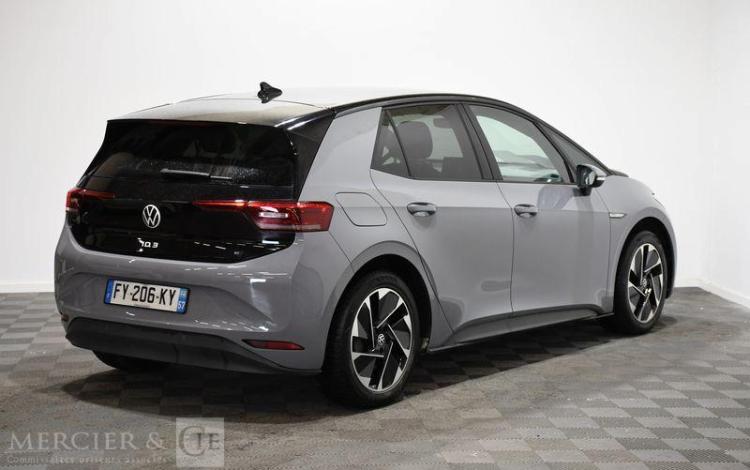VOLKSWAGEN ID3  205 58kWh BUSINESS GRIS FY-206-KY