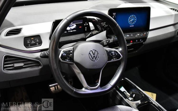 VOLKSWAGEN ID3  205 58kWh BUSINESS GRIS FY-206-KY