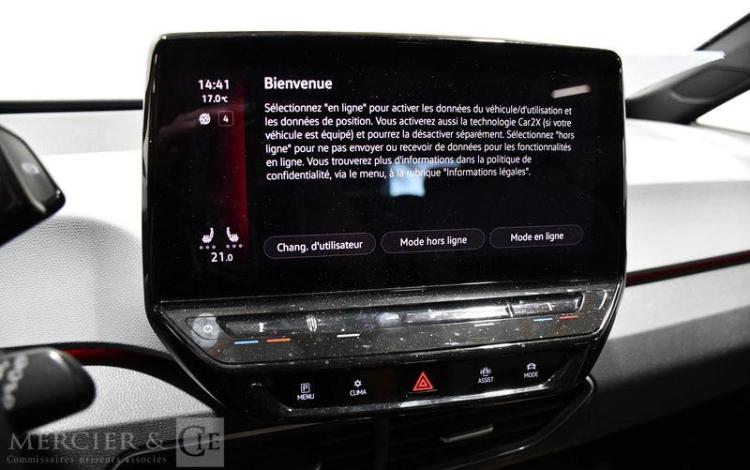 VOLKSWAGEN ID3  205 58kWh BUSINESS GRIS FY-206-KY