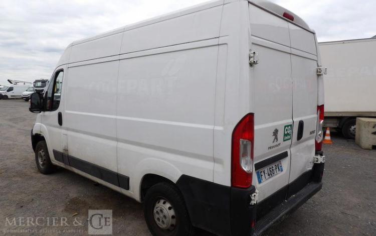 PEUGEOT BOXER 3 PHASE 3 FOURGON 335 L2H2 2,2 BLUE HDI 16V S&S 140CV – DIESEL – AN 2021 BLANC FY-466-PK