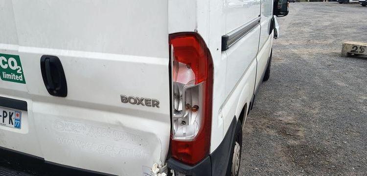 PEUGEOT BOXER 3 PHASE 3 FOURGON 335 L2H2 2,2 BLUE HDI 16V S&S 140CV – DIESEL – AN 2021 BLANC FY-466-PK