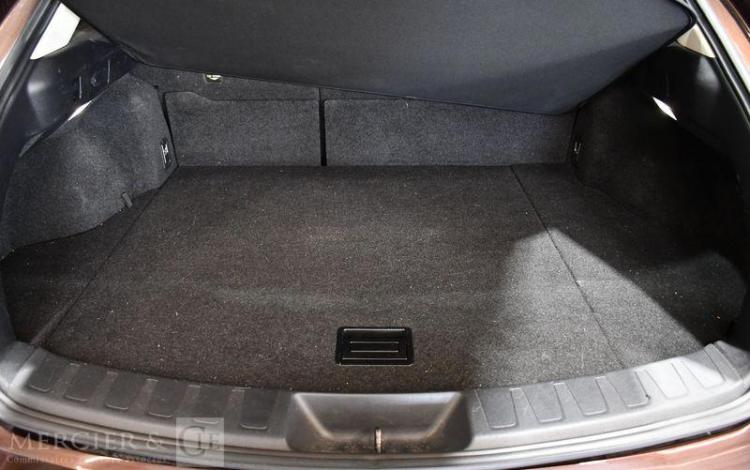 LEXUS UX LUXE PLUS MARRON FY-938-QY
