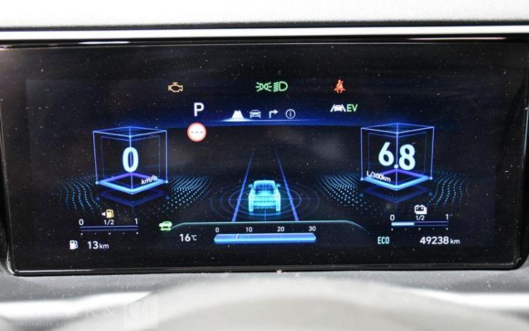 HYUNDAI TUCSON 1,6 T-GDI 230CH HYBRID BVA6 EXECUTIVE GRIS FZ-787-AN