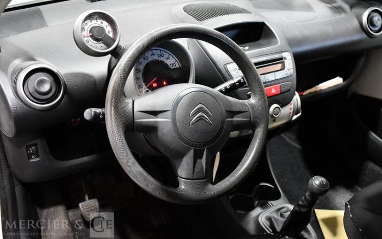 CITROEN C1 BLANC GA-189-LZ