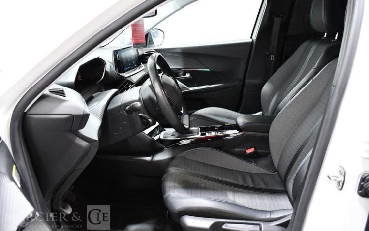 PEUGEOT 2008 ALLURE PURE TECH 130 S&S BLANC GA-254-LM