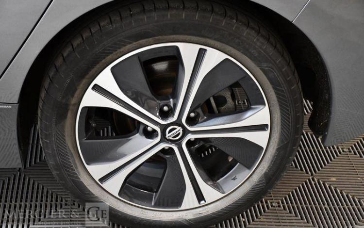 NISSAN LEAF ELECTRIC 150 40KWH AVEC BATTERIE 10E ANNIVERSAIRE BVA GRIS GA-344-JC