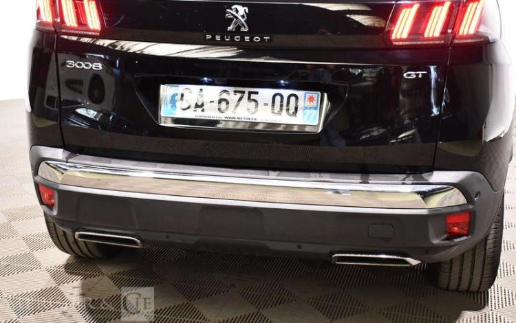 PEUGEOT 3008 1.2 PURETECH 130 GT LINE EAT NOIR GA-675-QQ