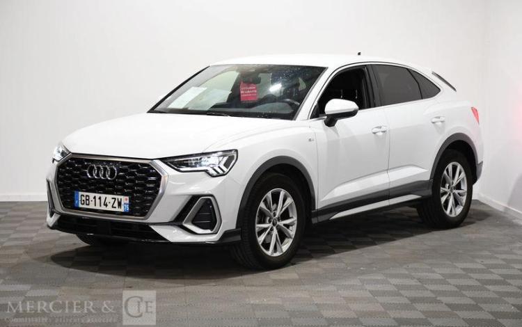 AUDI Q3 BLANC GB-114-ZW
