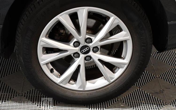 AUDI Q3 BLANC GB-114-ZW