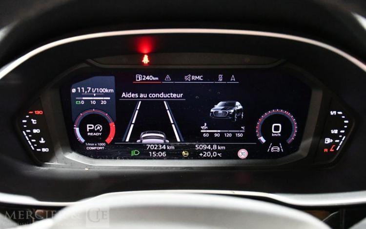 AUDI Q3 BLANC GB-114-ZW