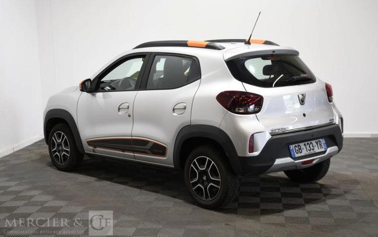 DACIA SPRING 27.4kWh CONFORT PLUS ACHAT INTEGRAL GRIS GB-133-YR