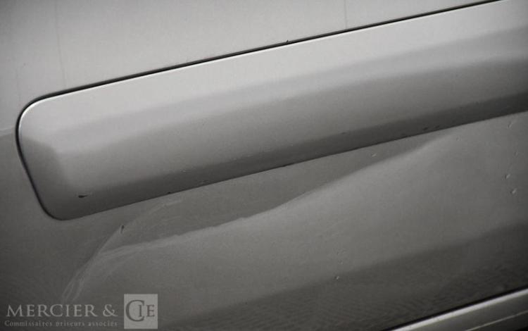 CITROEN BERLINGO COMBI 1,6 BLUEHDI 100 FEEL GRIS GB-627-MD