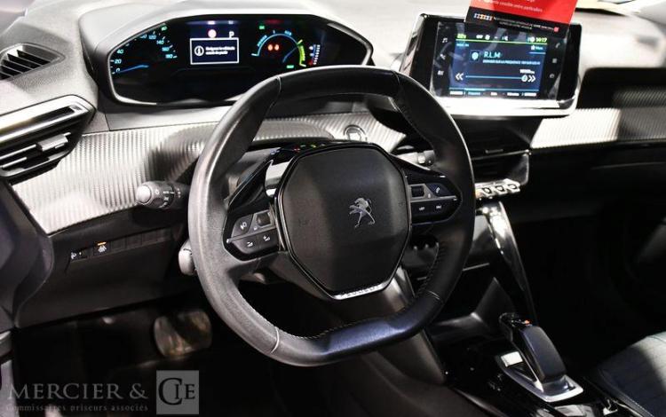 PEUGEOT e-2008 ALLURE BLEU GD-049-RK