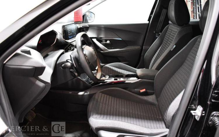 PEUGEOT 2008 STYLE PURETECH 130 S&S NOIR GD-231-RF