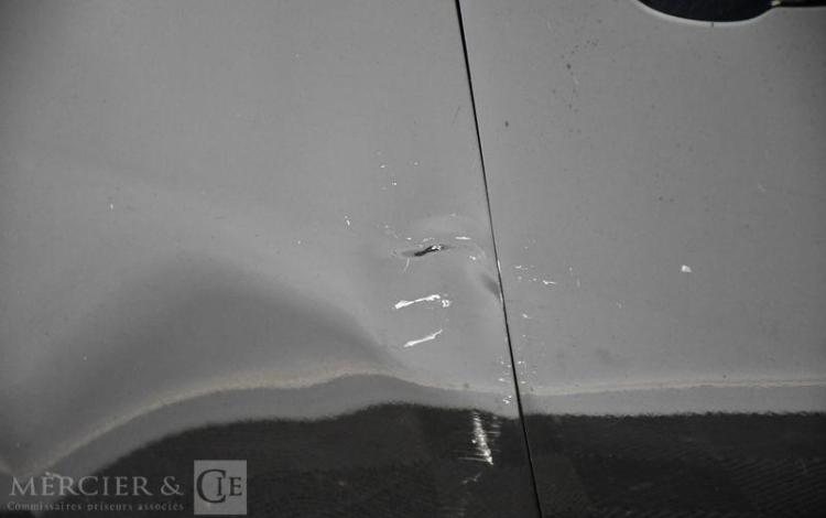 JEEP COMPASS NOIR GD-238-RX