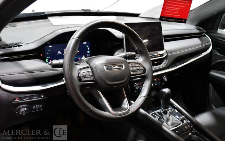 JEEP COMPASS NOIR GD-238-RX