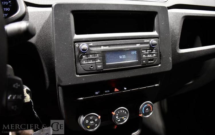 RENAULT EXPRESS VAN CONFORT BLUEDCI 95 BLANC GD-379-AF