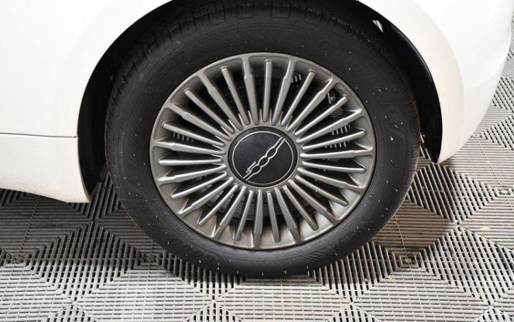 FIAT 500E 95 23.7kWh ACTION PLUS BLANC GD-858-RN