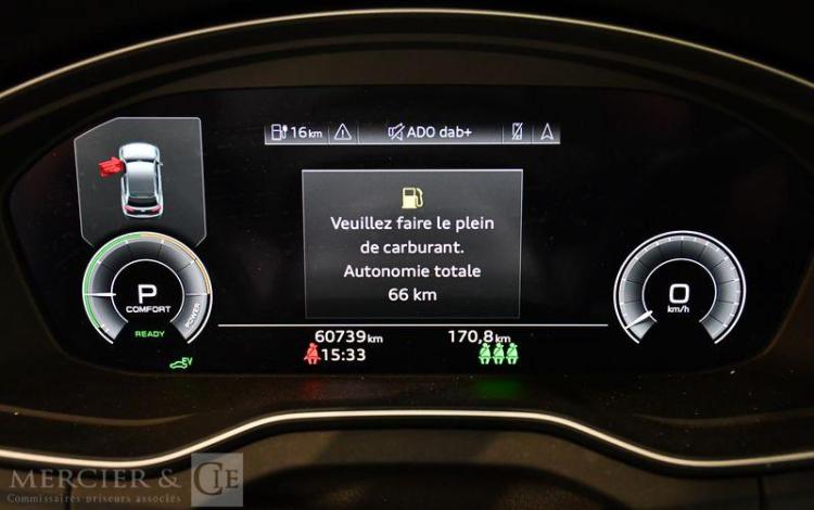 AUDI Q5 GRIS GD-984-CX
