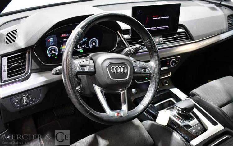 AUDI Q5 GRIS GD-984-CX