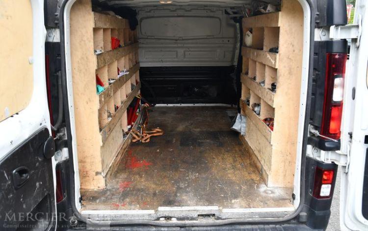 RENAULT TRAFIC 2.0 BLUEDCI 130 30 L2H1 GRAND-CONFORT BLANC GE-086-VR