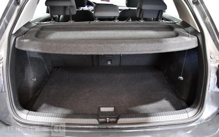VOLKSWAGEN GOLF VIII 2.0 TDI 115 SCR LIFE GRIS GE-902-QA
