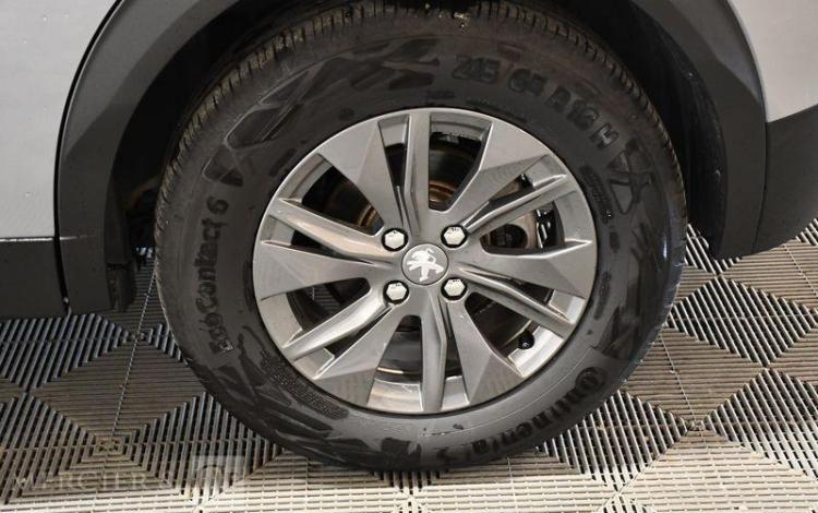 PEUGEOT E-2008 ELECTRIC 135 50kWh STYLE GRIS GF-515-NA