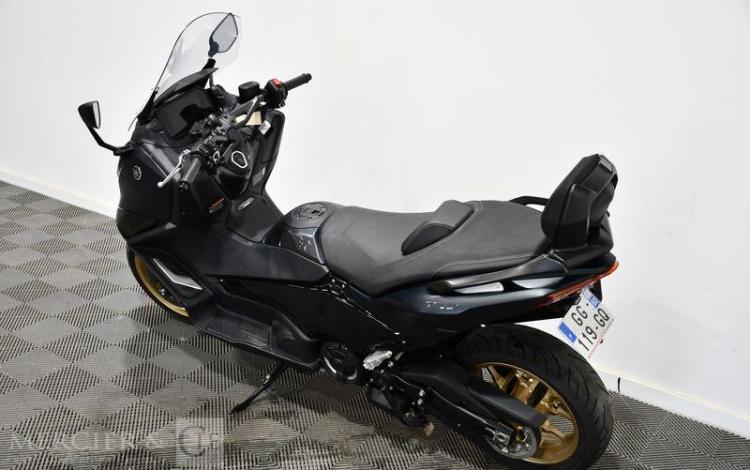 YAMAHA XP 500A  GG-119-GQ