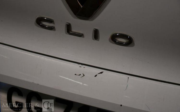 RENAULT CLIO V STE BUSINESS REVERSIBLE TCE 90 X-TRONIC BLANC GG-715-NA