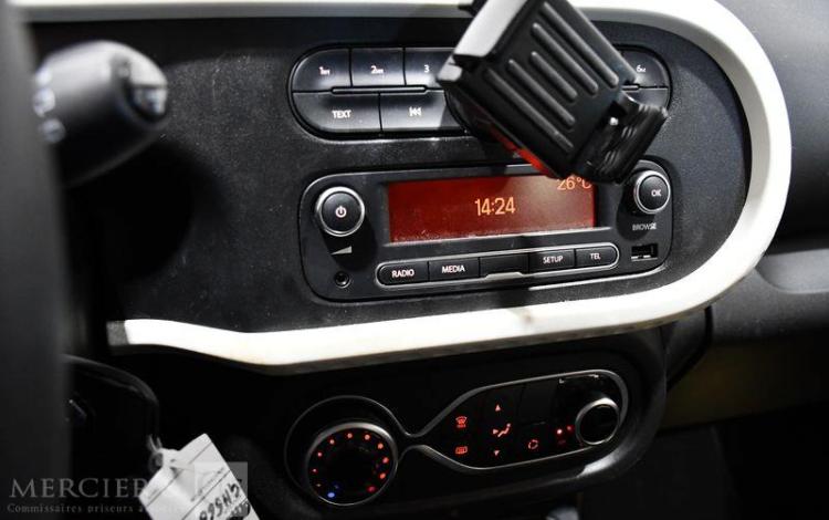 RENAULT TWINGO E-TECH AUTHENTIC BLANC GH-566-RQ