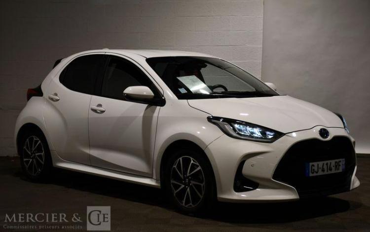TOYOTA YARIS 1.5 114H 90 HYBRID 0.8kWh ICONIC BLANC GJ-414-RF