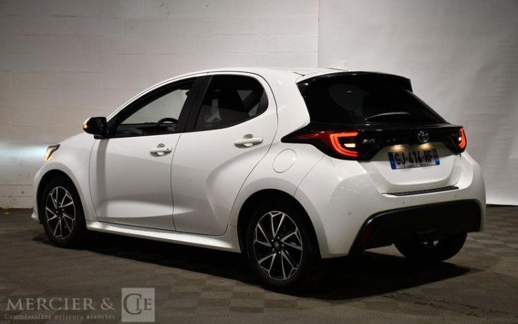 TOYOTA YARIS 1.5 114H 90 HYBRID 0.8kWh ICONIC BLANC GJ-414-RF