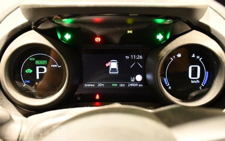 TOYOTA YARIS 1.5 114H 90 HYBRID 0.8kWh ICONIC BLANC GJ-414-RF