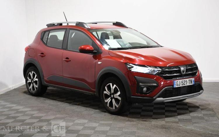 DACIA SANDERO STEPWAY CONFORT TCE 90 ROUGE GJ-521-TN