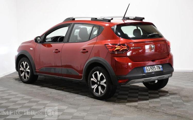DACIA SANDERO STEPWAY CONFORT TCE 90 ROUGE GJ-521-TN