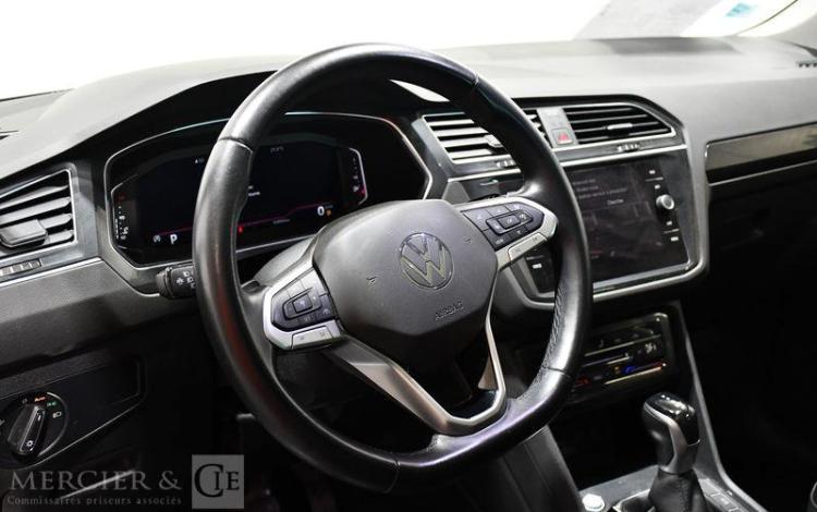 VOLKSWAGEN TIGUAN 2.0 TDI 150 ELEGANCE DSG GRIS GJ-821-SC