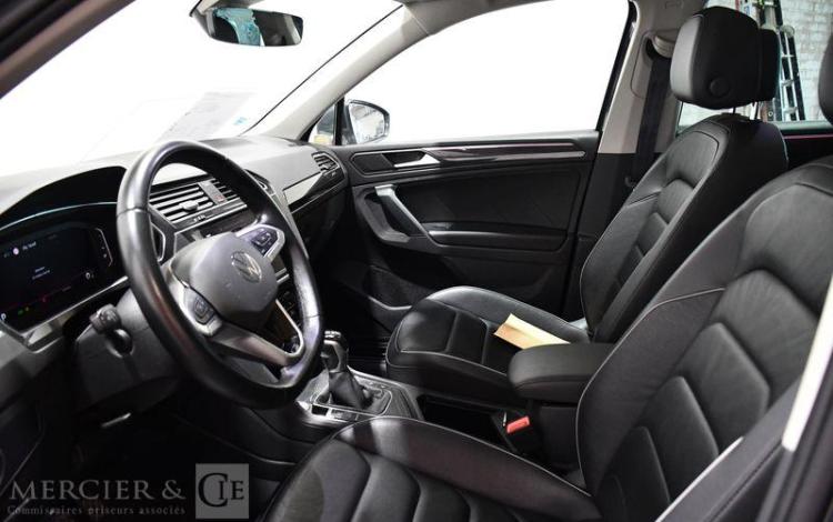 VOLKSWAGEN TIGUAN 2.0 TDI 150 ELEGANCE DSG GRIS GJ-821-SC