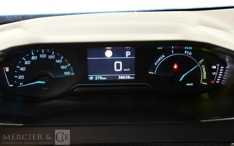 PEUGEOT e-2008 ACTIVE BLEU GK-218-ZP