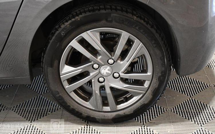 PEUGEOT 208 1.2 PURETECH 100 STYLE EAT GRIS GL-090-WR
