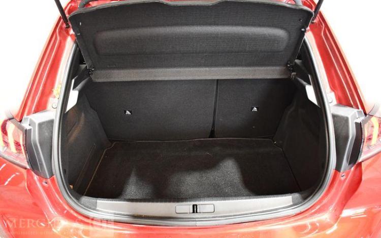 PEUGEOT E-208 ELECTRIC 135 50KWH ALLURE PACK ROUGE GM-103-HE