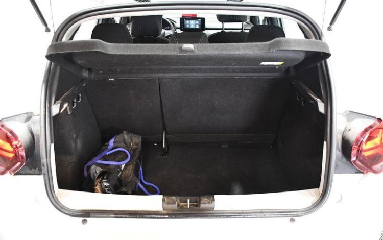 DACIA SANDERO 1.0 TCE 90 EXPRESSION CVT BLANC GN-223-LG
