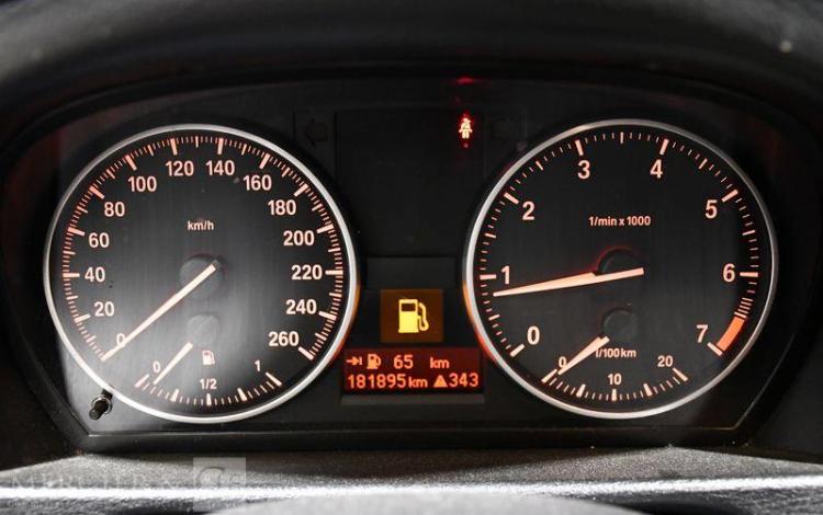 BMW X1 1,8 XDRIVE MARRON GN-594-MM