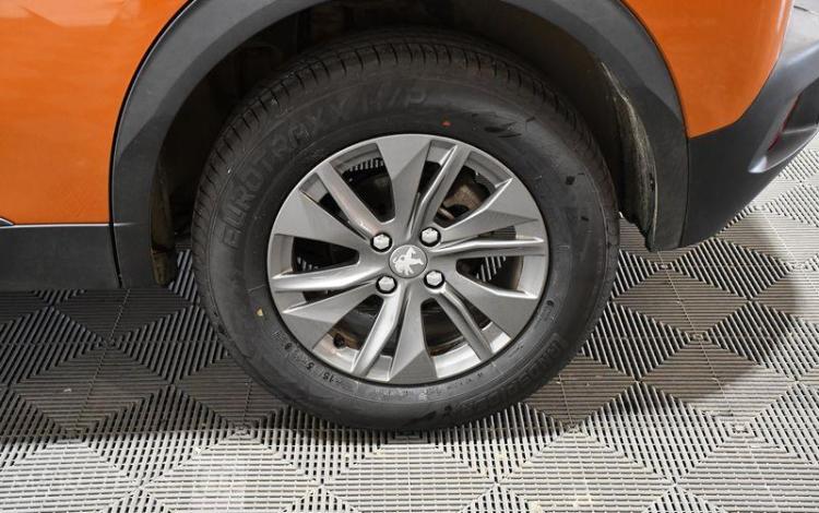 PEUGEOT 2008 1.2 PURETECH 100 STYLE ORA GN-893-RQ