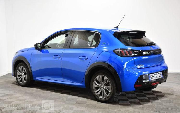 PEUGEOT e-208 135 50kWh ALLURE PACK BLEU GP-232-ZH