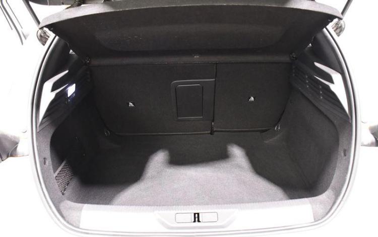 PEUGEOT 308 1.2 PURETECH 130 GT EAT BLANC GP-372-DE