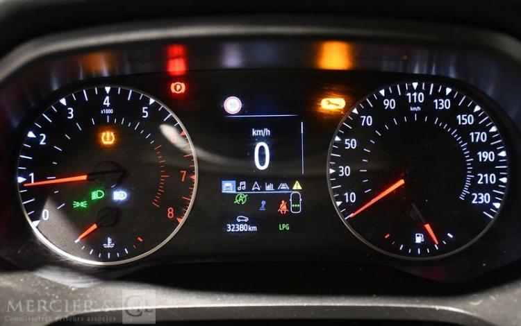 RENAULT CAPTUR EVOLUTION ECO-G 100 GRIS GP-623-WS
