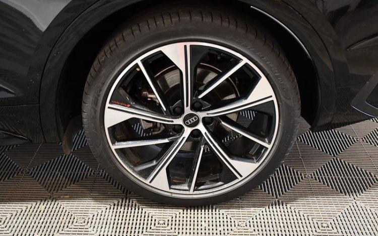 AUDI Q5 SPORTBACK 50 TFSIE 299CH QUATTRO NOIR GQ-234-JM
