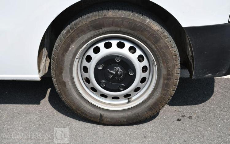 PEUGEOT EXPERT 1.5 BLUEHDI 120 L2 BLANC GQ-521-ZQ