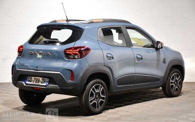 DACIA SPRING EXTREME  GQ-789-ZH