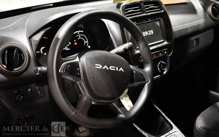 DACIA SPRING EXTREME  GQ-789-ZH